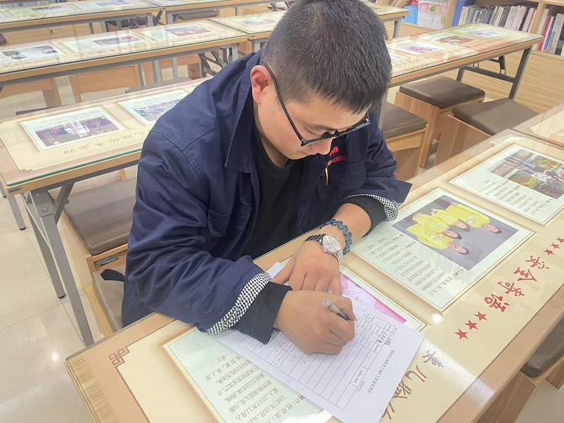 1730336313433039.jpeg 图二填写当班事情审核表.jpg